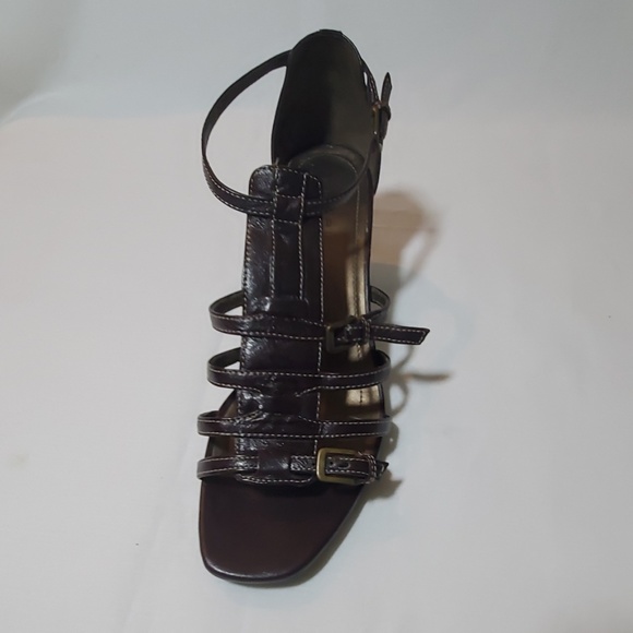 Tahari brown high heel sandal shoes - Picture 5 of 8